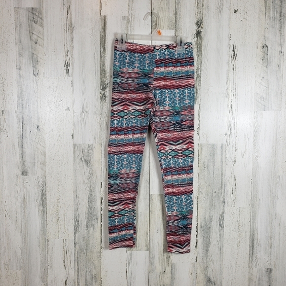 3/$15 Rue21 aztec ankle leggings size small - Picture 1 of 8